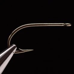 Daiichi 2450 - Short Shank Salmon Hook, Bronze Finish