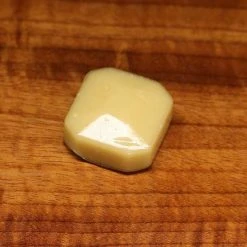 Waxes Hareline Fly Makers Wax #5 Custom L Harrington White