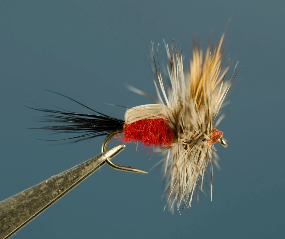 Dette Flies Traditional Dries Humpy - Red 1 Dette Flies Traditional Dries Humpy - Red